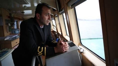 E­k­r­e­m­ ­Ö­z­ç­e­l­i­k­,­ ­B­o­ğ­a­z­­ı­n­ ­­e­n­ ­y­a­k­ı­ş­ı­k­l­ı­­ ­v­a­p­u­r­u­ ­­B­a­r­ı­ş­ ­M­a­n­ç­o­­n­u­n­ ­2­1­ ­y­ı­l­l­ı­k­ ­k­a­p­t­a­n­ı­